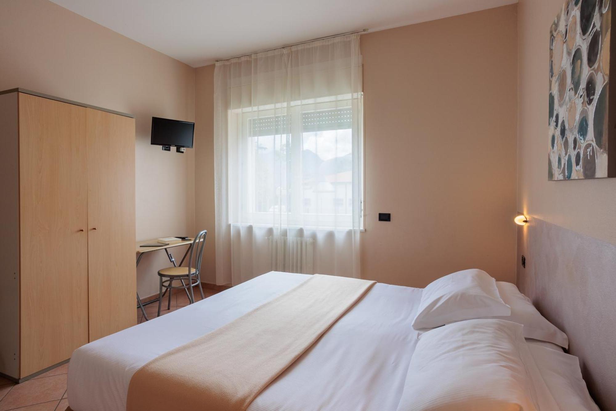 Bed and Breakfast Al Centro Verbania Zewnętrze zdjęcie